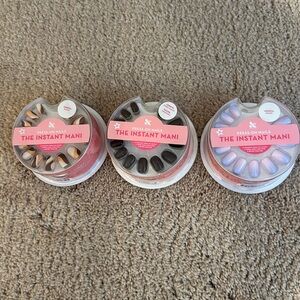 Olive & June The Instant Manicure Press-On Nails set of 3